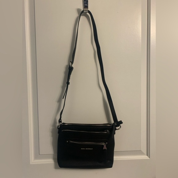 Dana Buchman Black Crossbody Purse, Preloved in great excellent used condition. - Picture 9 of 9